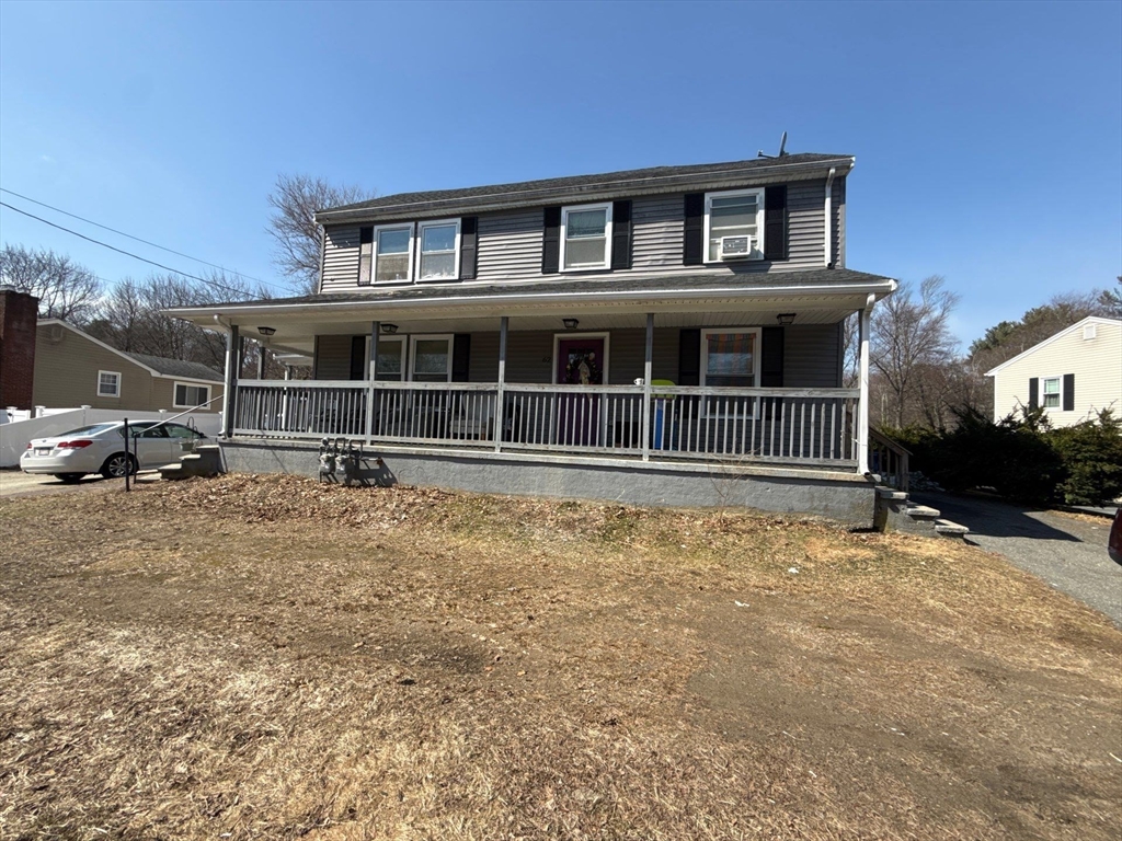 60-62 Montrose Ave in Wakefield