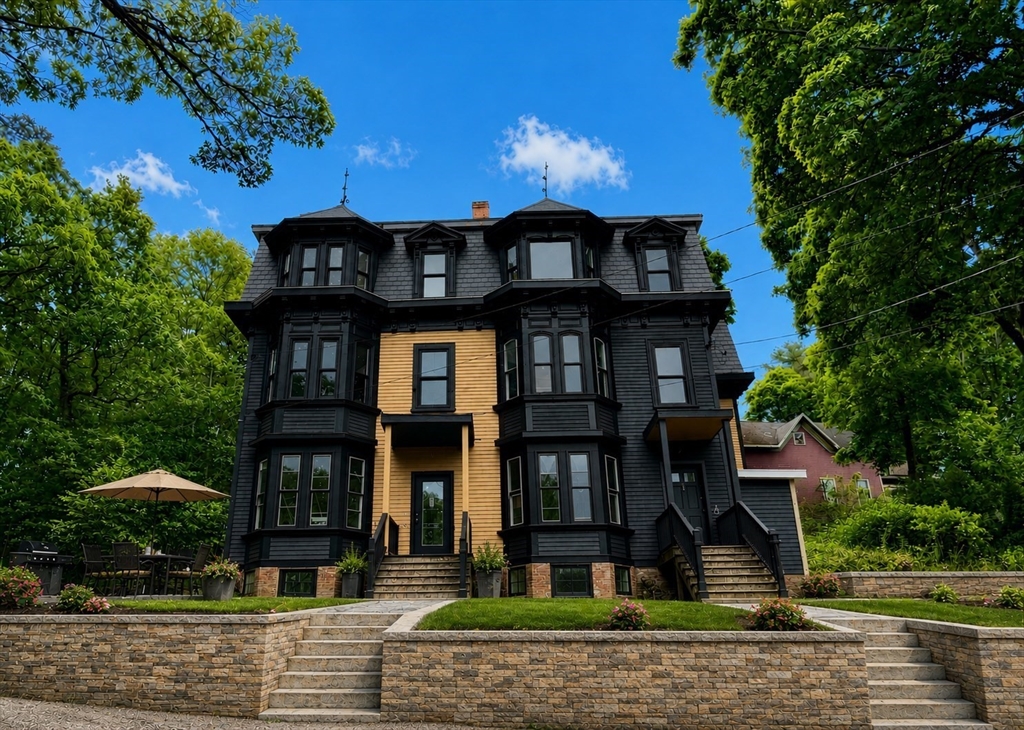 16 Yale Terrace #2 in Jamaica Plain