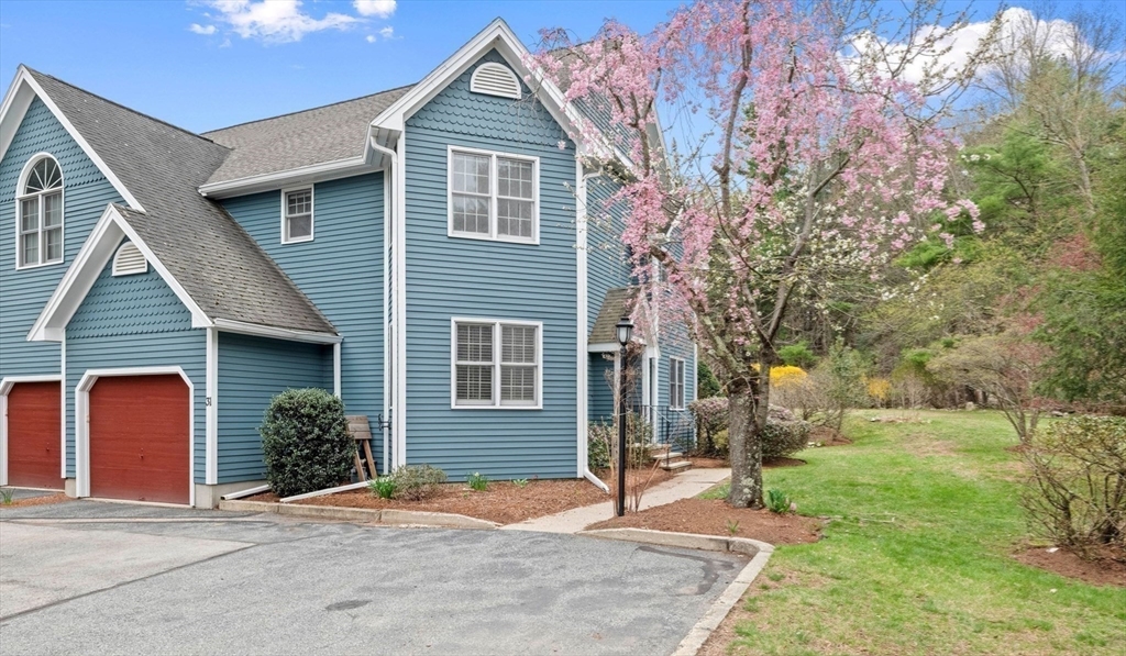 31 Forest Lane #31 in Hopkinton