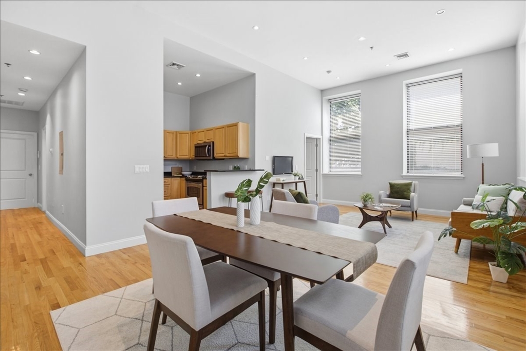 11 Wyman St #2B in Jamaica Plain
