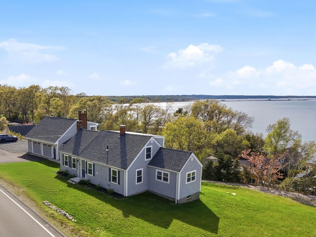 106 Rocky Hill Rd in Plymouth