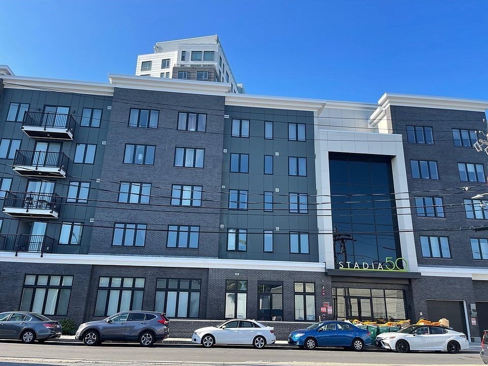 50 Hichborn st #407 in Brighton