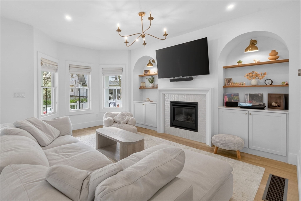 17 Manning St #17 in Medford