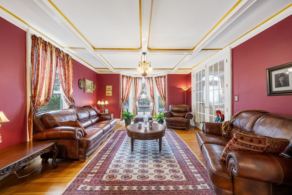 47 Highland Ave in Haverhill