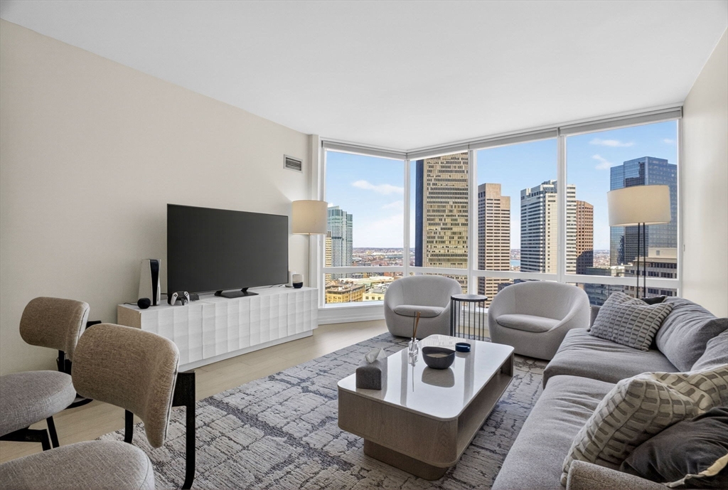 1 Franklin St #2805 in Boston