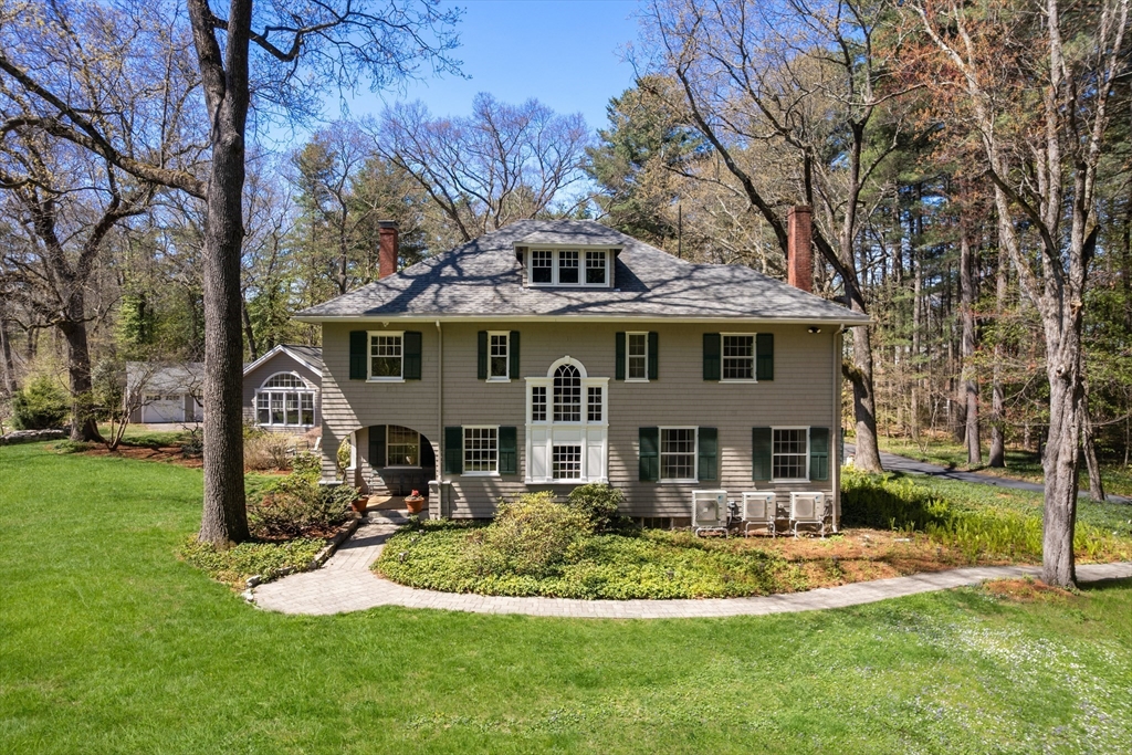 55 Glezen Ln in Wayland