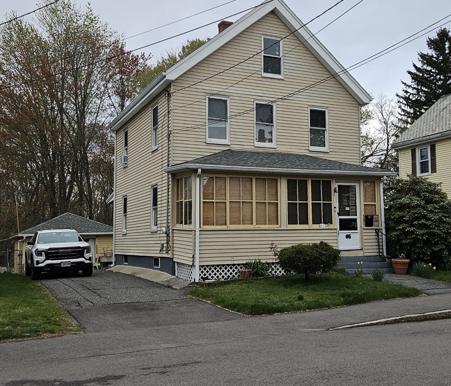 95 Cedar St in Framingham