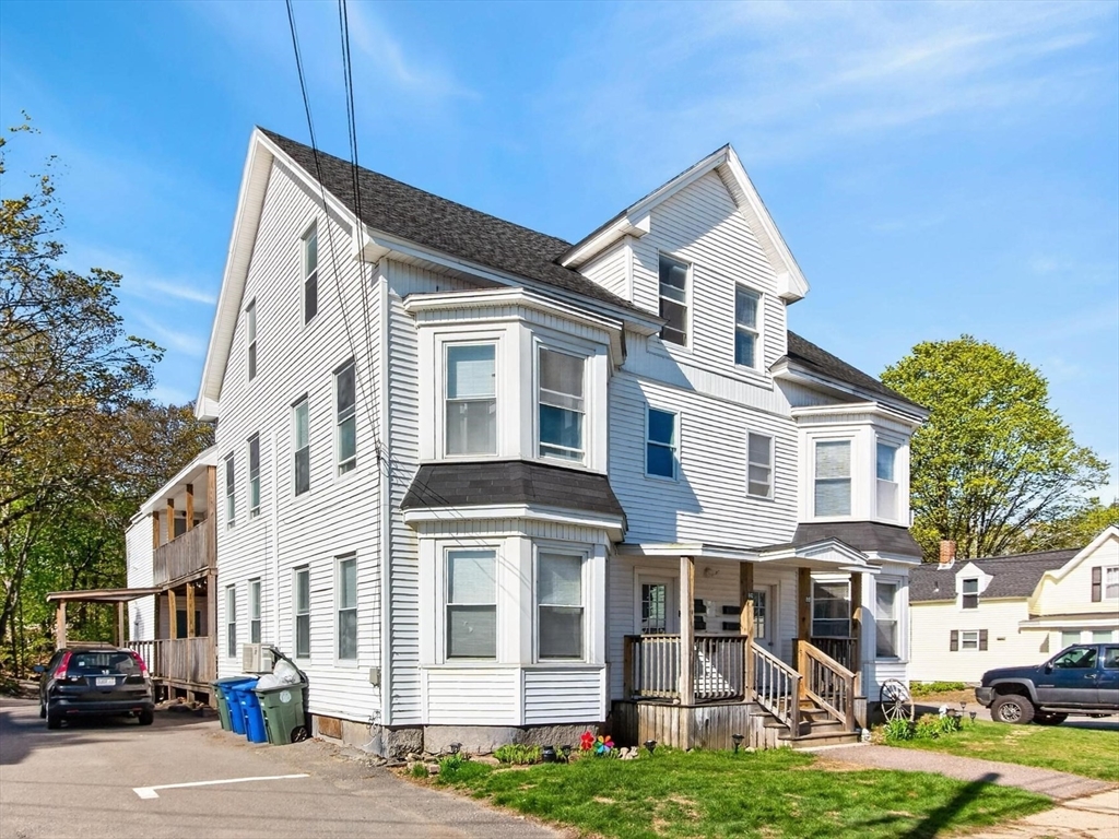 86-88 Cottage St in Leominster