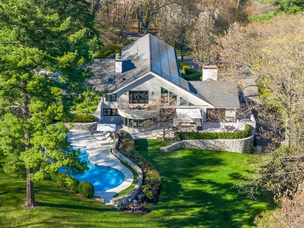 44 Meadowbrook Road in Weston