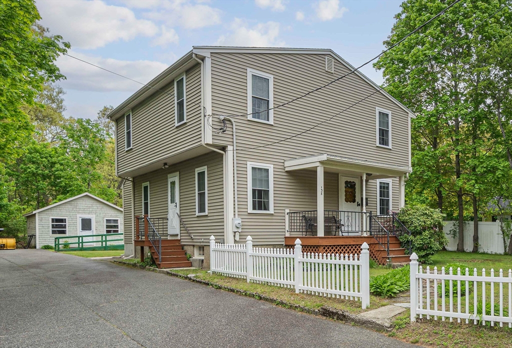 138 Lakehurst Ave in East Weymouth