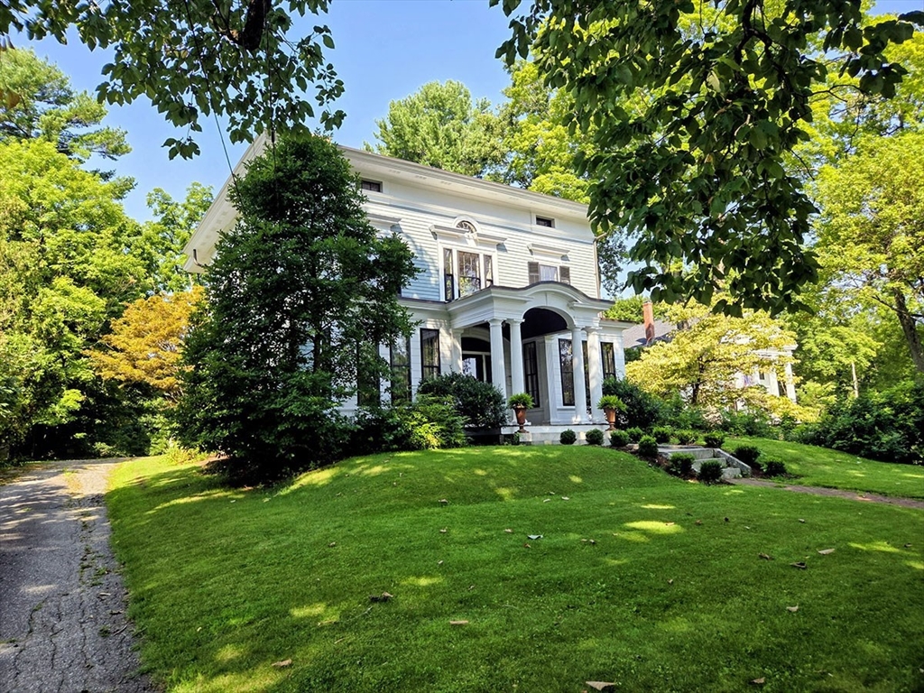 14 South St in Grafton