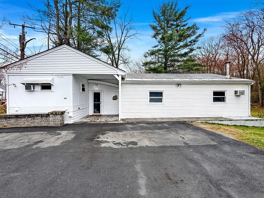 126 Beach Rd in Salisbury