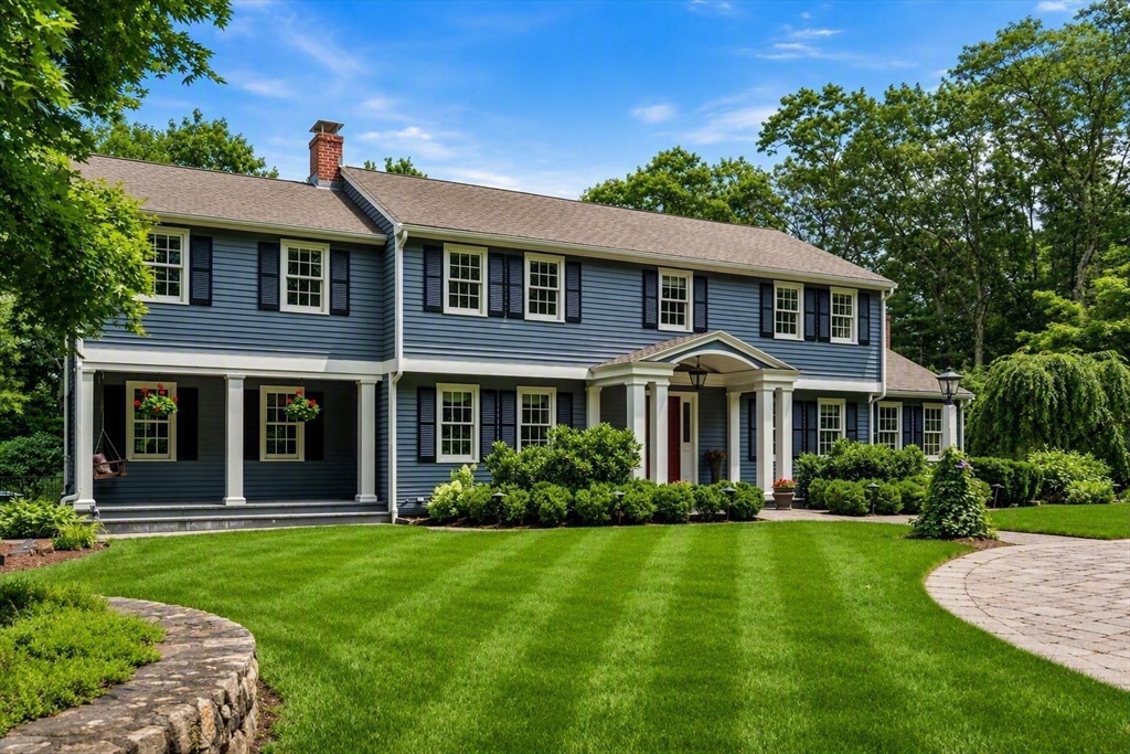 80 Pokonoket Ave in Sudbury