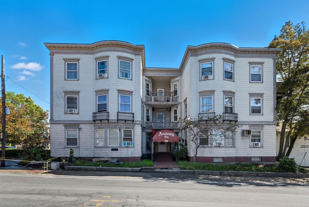 162 Warren Ave in Brockton