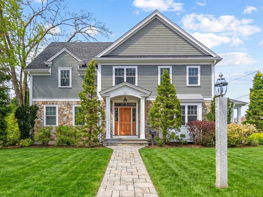 35 Marshall Rd in Wellesley