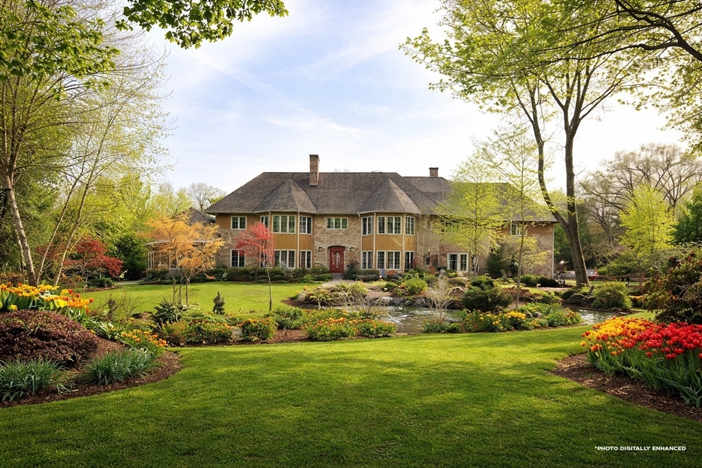 16 Solomon Pierce Rd in Lexington