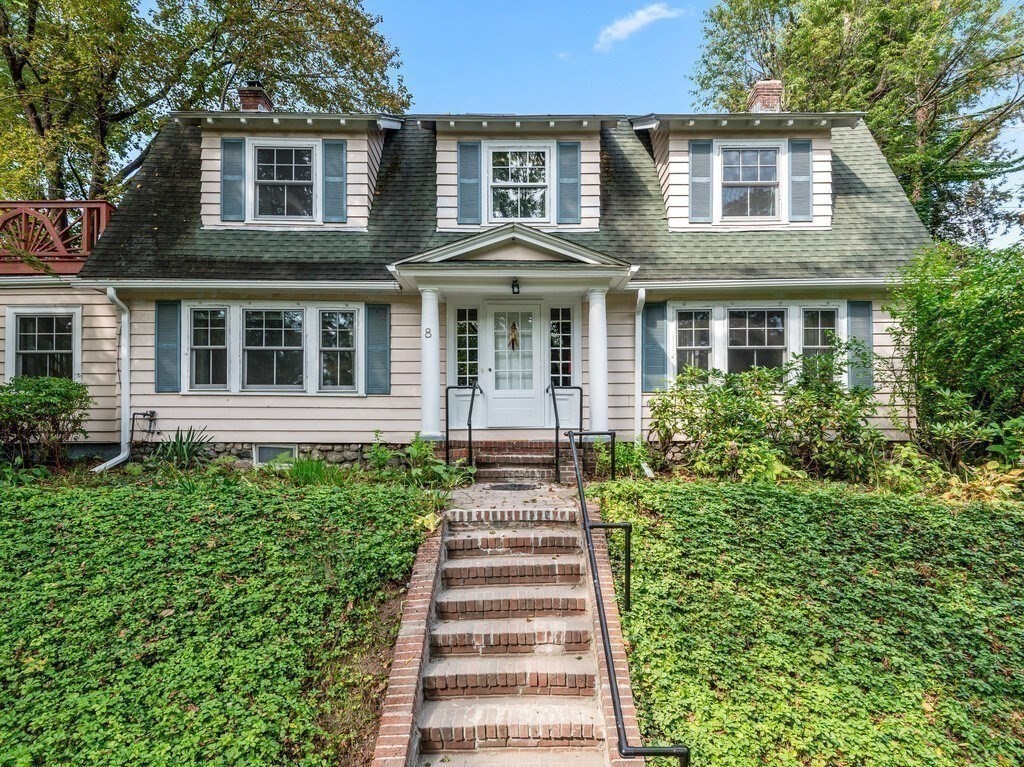 8 Montvale in Worcester