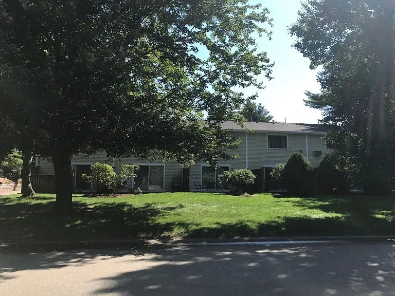 14 Nancy Rd #6 in South Easton