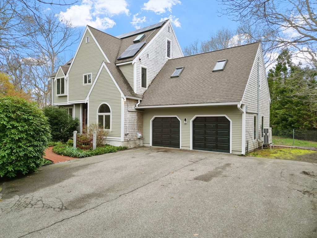 16 Ellisville Rd in Plymouth