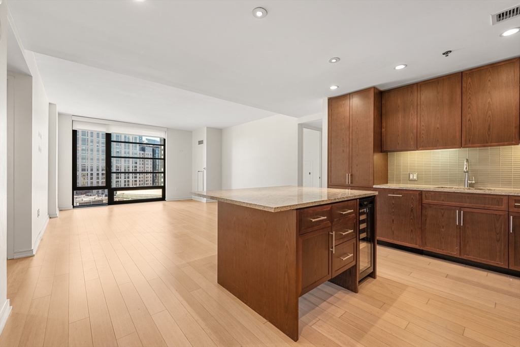 580 Washington St #1501 in Boston
