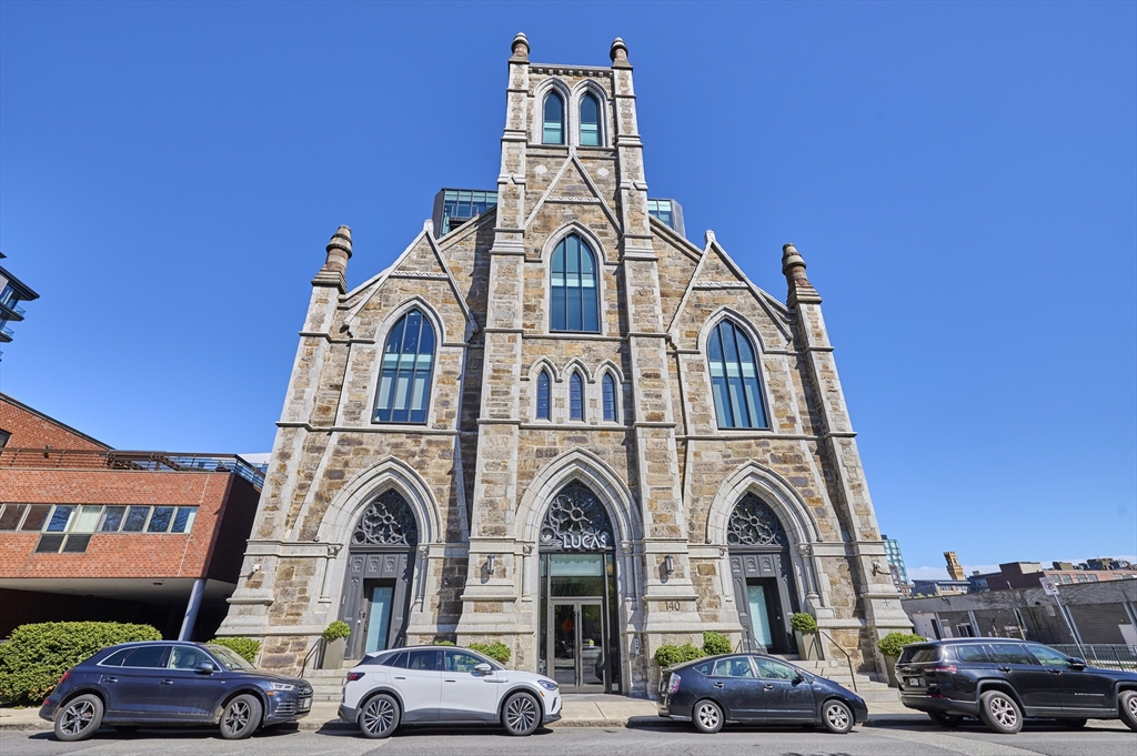140 Shawmut Ave #1B in Boston