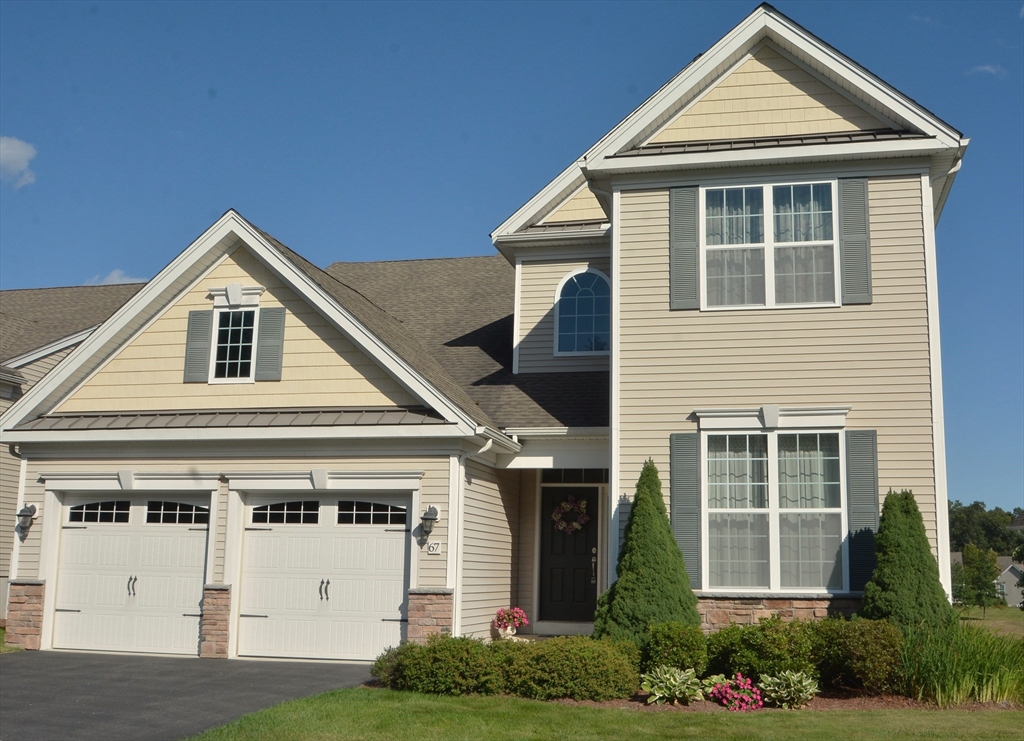 67 SHERWOOD DRIVE #67 in Methuen