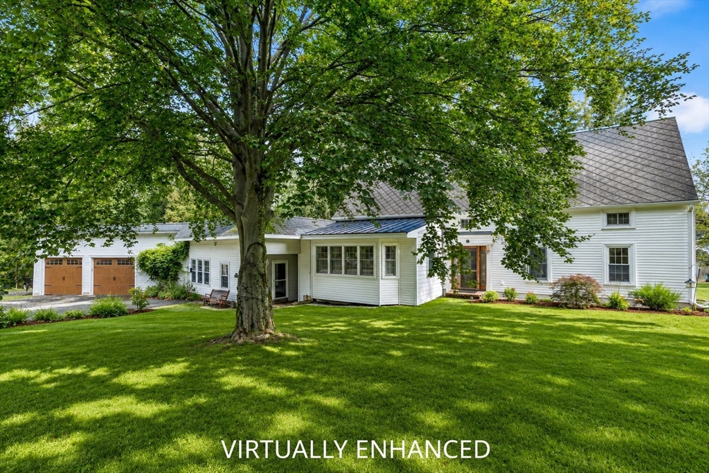 11 Graniteville Rd in Westford