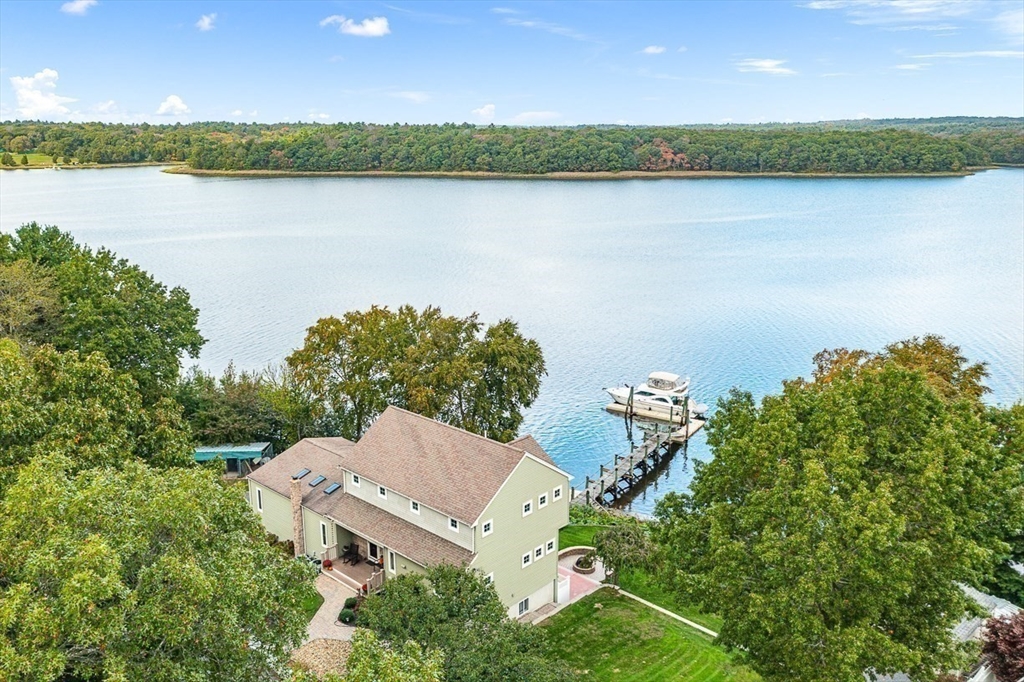 43 Cliff Dr in Assonet