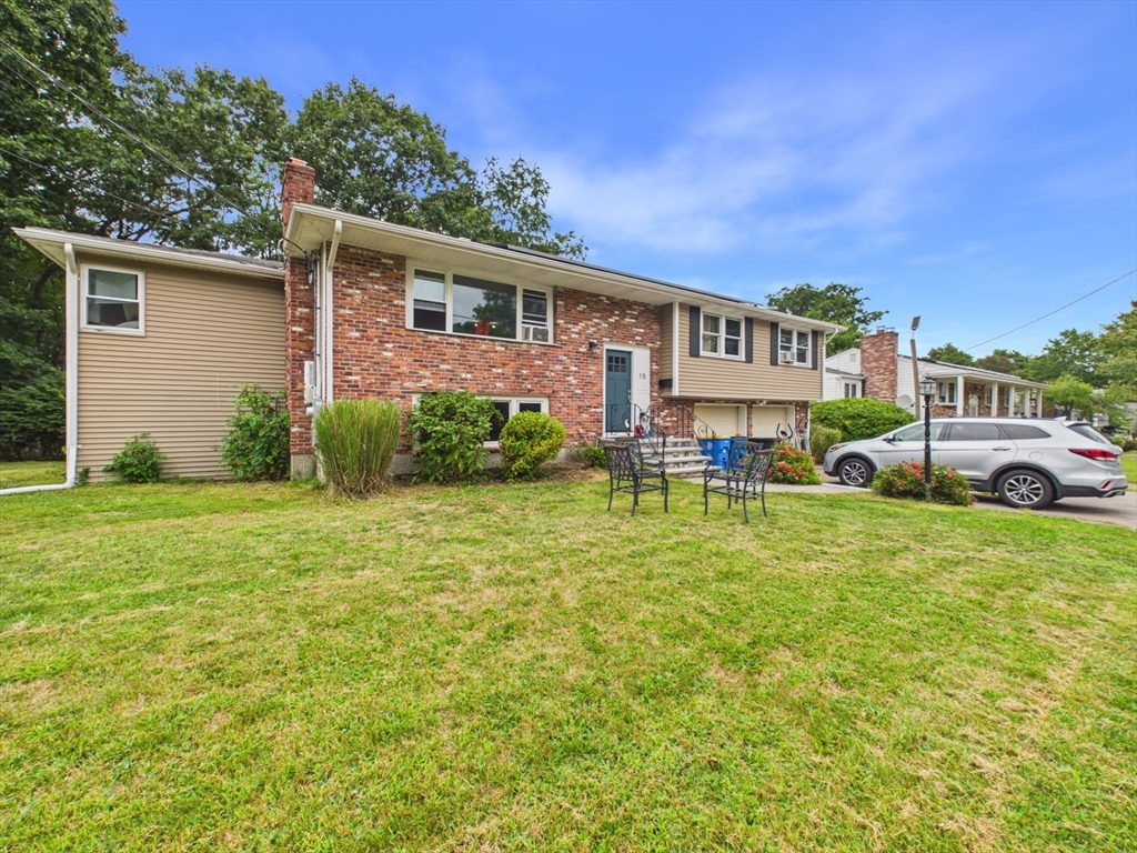 15 Sunset Dr in Randolph