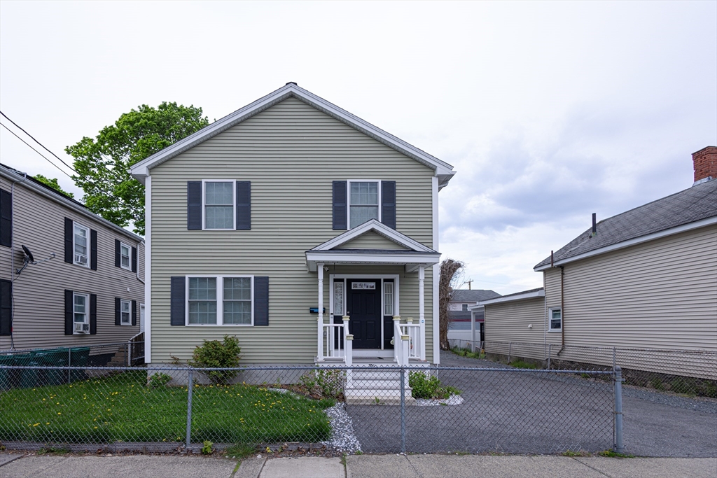 76 River St in Lynn