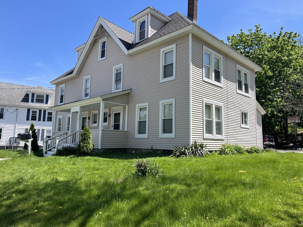 111 Main St in South Grafton