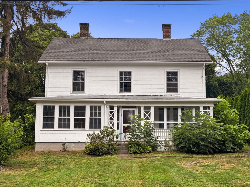 19 Mendon Rd in North Attleboro