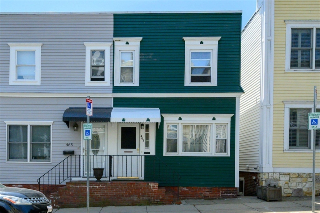 463 E 6Th St in Boston