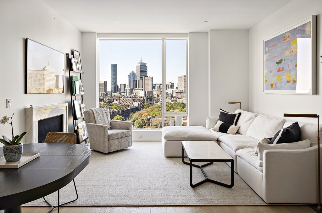 380 Harrison Ave #PH2H in Boston