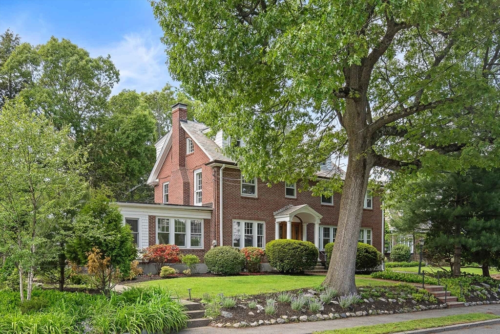 15 Agawam Rd in Waban
