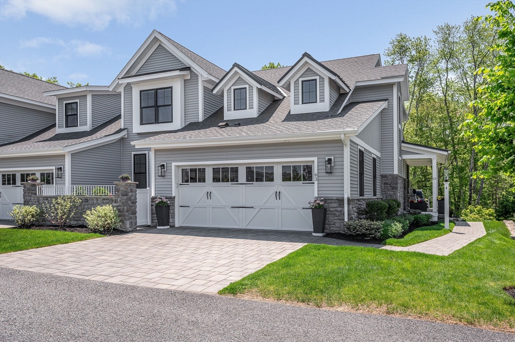 63 ROWELL LANE #63 in Middleton