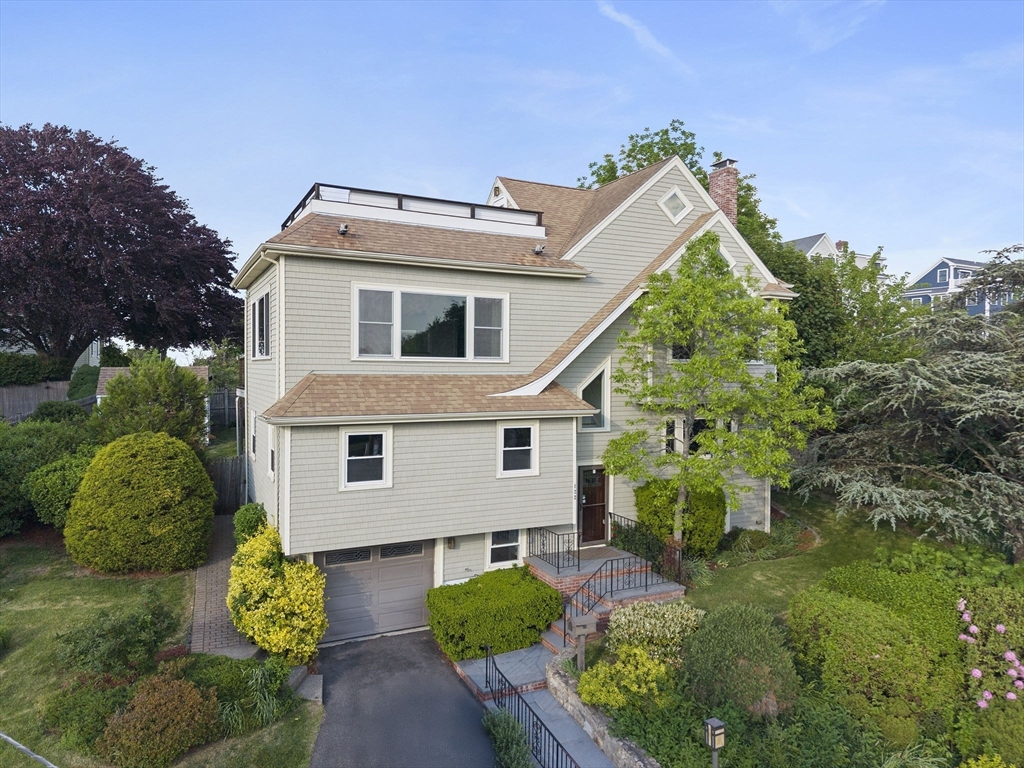 122 Parke Ave in Quincy