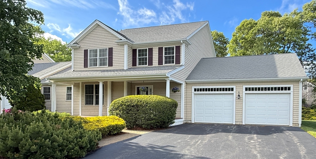3 Harborlight Cir #3 in Plymouth