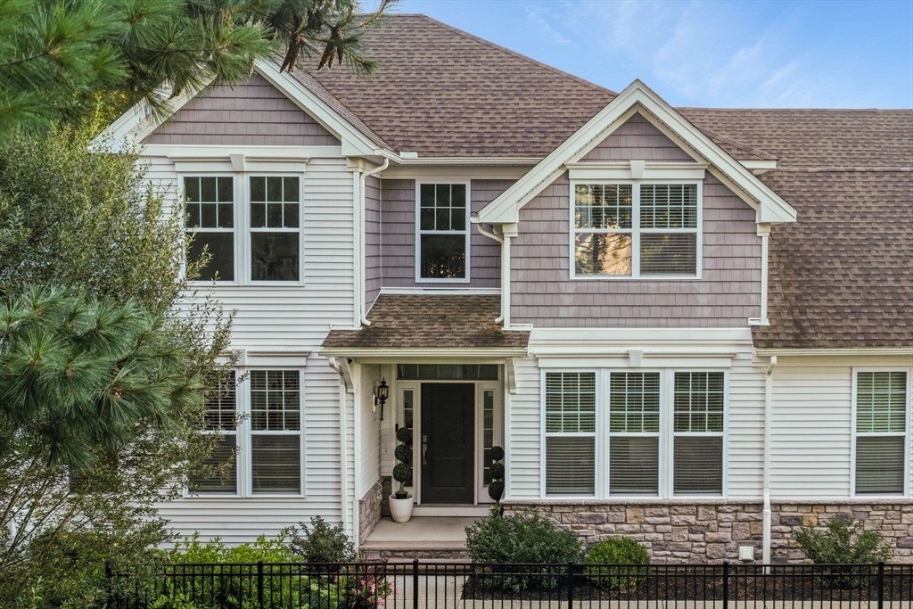 2 Hummingbird Way #1 in Methuen