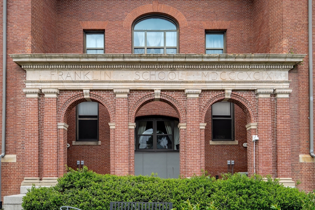 68 Central Ave #304 in Medford