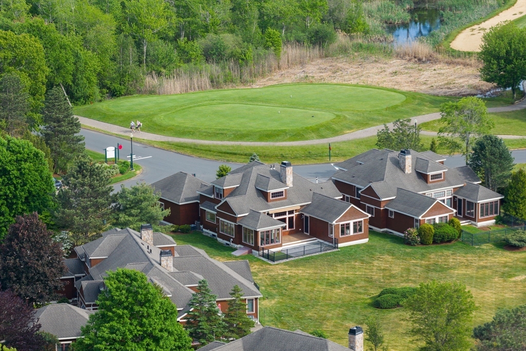 14 Black Rock Drive #14 in Hingham