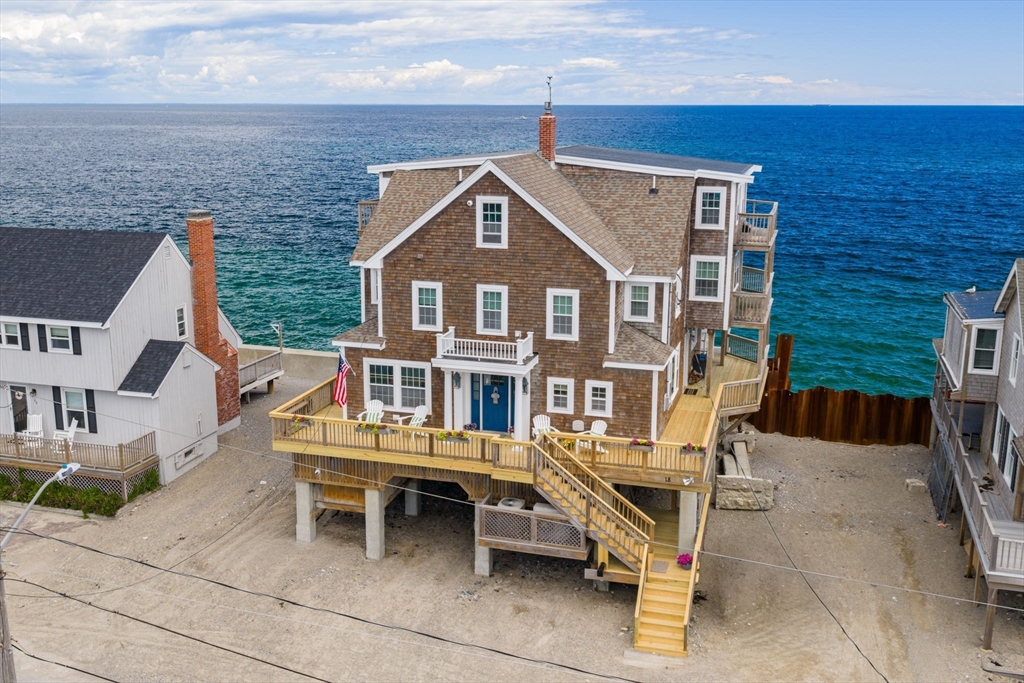 18 Oceanside Drive in Scituate