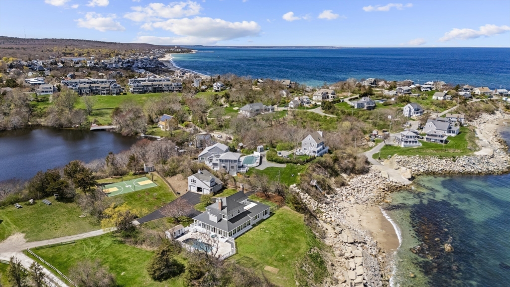 141 Stage Point Rd in Plymouth