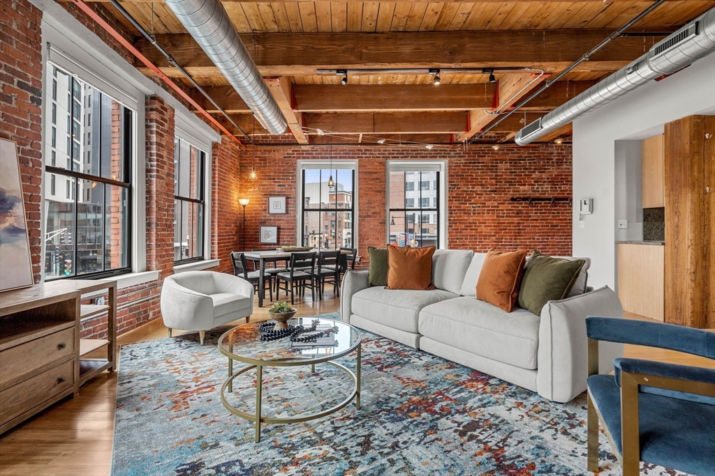 9 W Broadway #301 in Boston