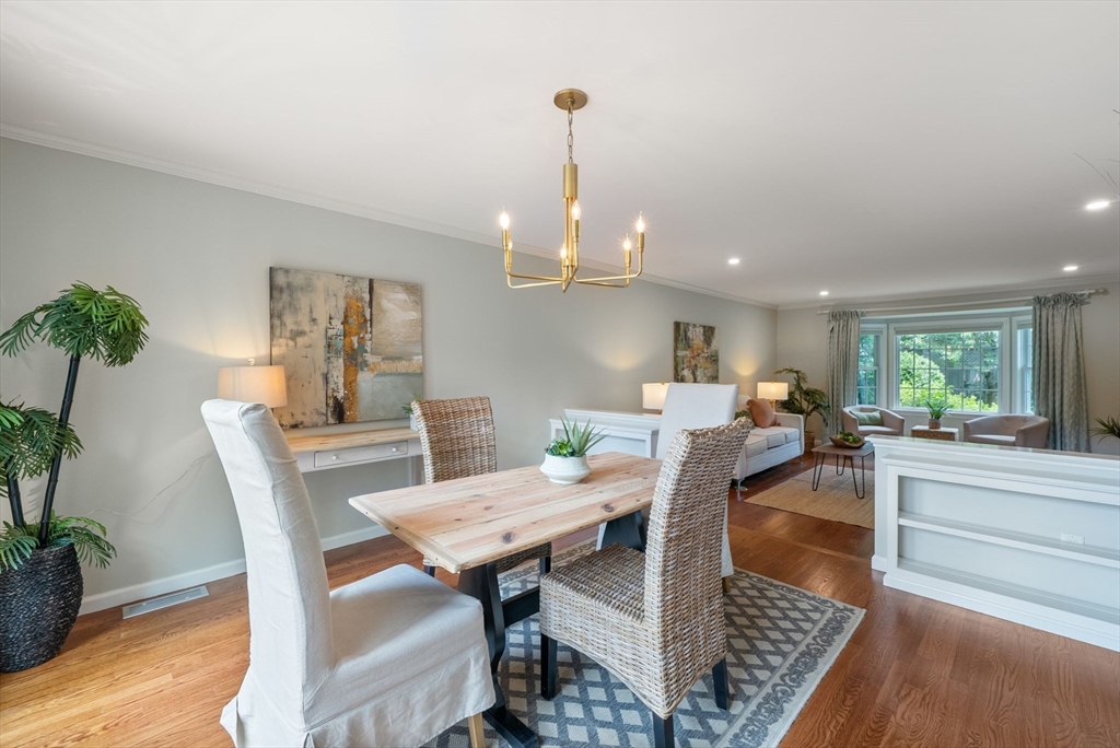 22 Floret Circle #22 in Hingham