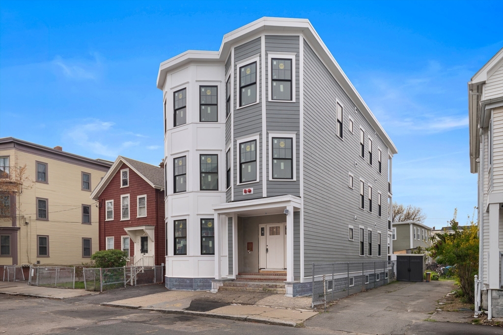 387 Norfolk St #2 in Cambridge