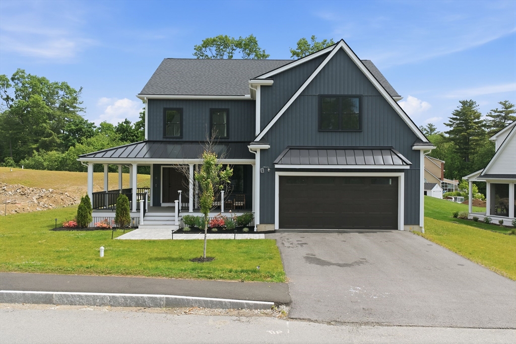 10 Darby Ln in Wilmington