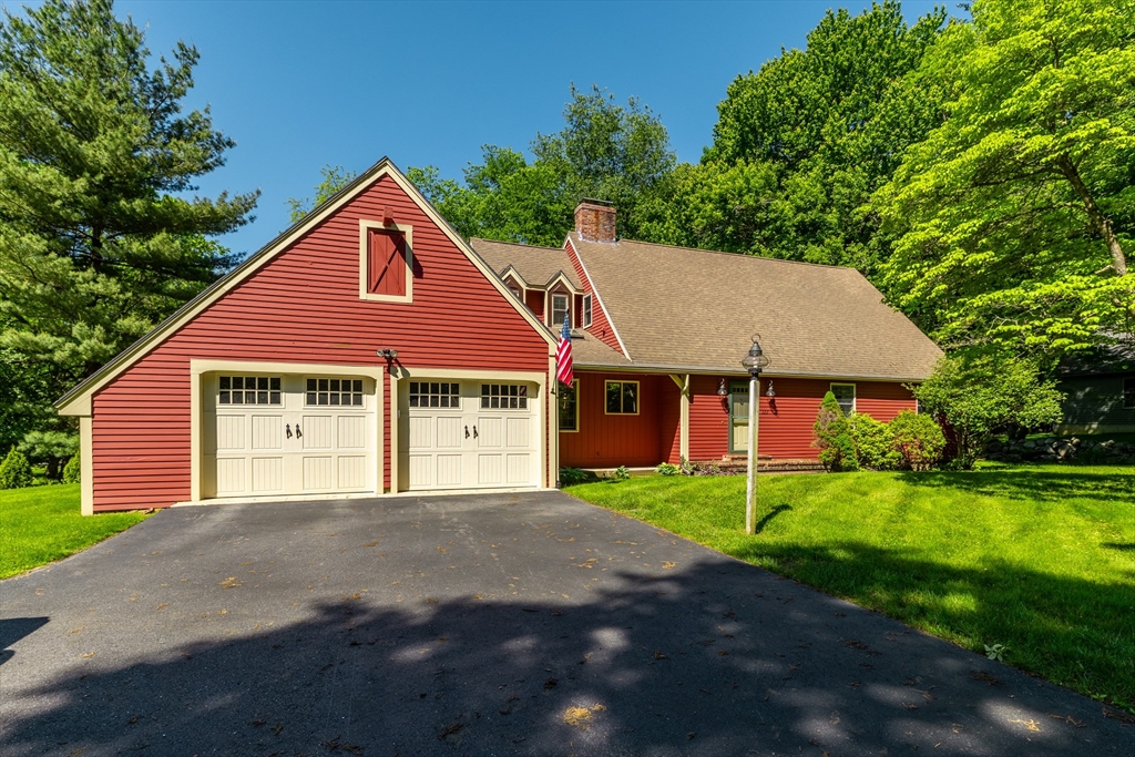 322 Spring St in Shrewsbury