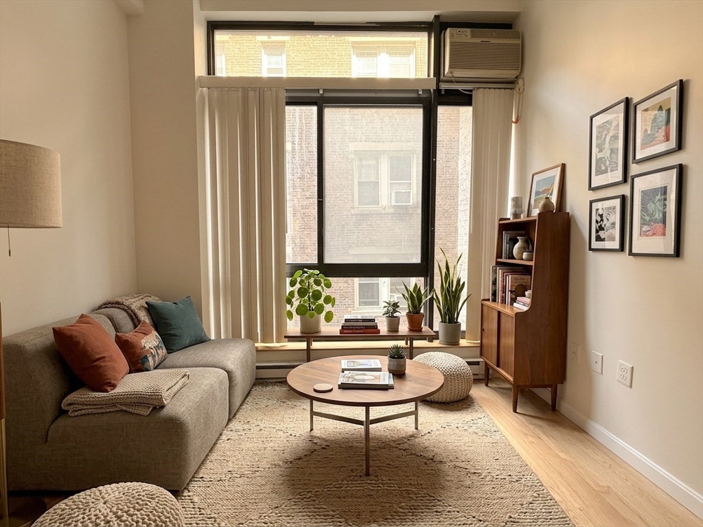 12 Stoneholm St #309 in Boston