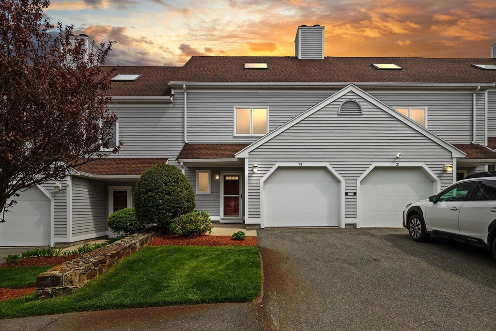 19 OLDE VILLAGE DRIVE #1603 in Salem